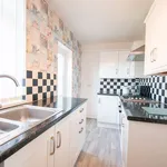 Rent 2 bedroom house in Hull