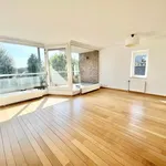 Appartement de 90 m² avec 2 chambre(s) en location à Ukkel