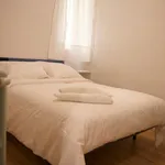 Alquilar 5 dormitorio apartamento en Madrid