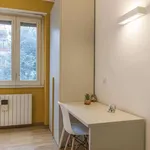 Rent a room of 80 m² in milan