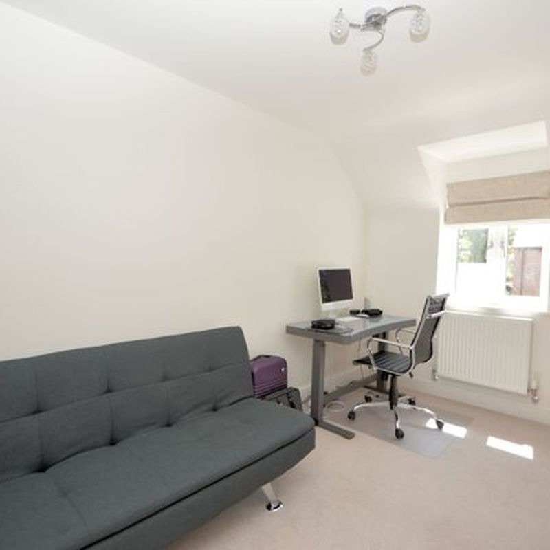 Semi-detached house to rent in Chiltern Gardens, Woodcote, Reading, Oxfordshire RG8 South Stoke