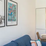 Rent 2 bedroom apartment of 60 m² in Porto