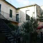 Rent 3 bedroom apartment of 62 m² in Nîmes