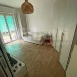 Rent 1 bedroom apartment of 40 m² in Milano