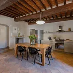 Rent 2 bedroom apartment in Cortona