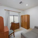 Rent 3 bedroom house of 3740 m² in Adelaide