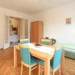 Miete 3 Schlafzimmer wohnung von 732 m² in vienna