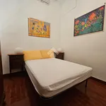 Rent 1 bedroom house of 180 m² in Latina