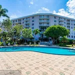 Rent 2 bedroom apartment in Boca Raton