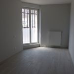 Maison de 148 m² avec 6 chambre(s) en location à PLEURS