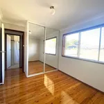 Rent 3 bedroom house in  Oxley Park NSW 2760                        