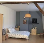 Appartement de 25 m² avec 8 chambre(s) en location à Roubaix