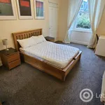 Rent 4 bedroom flat in Edinburgh