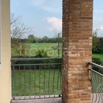 Rent 4 bedroom house of 200 m² in Torri di Quartesolo