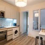 Rent 3 bedroom apartment of 52 m² in Paris