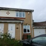 Rent 2 bedroom flat in Wales