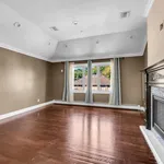 Rent 4 bedroom apartment of 390 m² in Staten Island