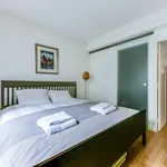 Appartement de 56 m² avec 3 chambre(s) en location à Paris