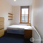 Rent 3 bedroom apartment in Edinburgh