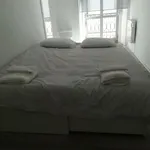 Rent 3 bedroom apartment in Lisbon