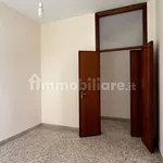 Rent 5 bedroom apartment of 130 m² in Messina