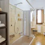 Rent 1 bedroom apartment of 70 m² in Florence