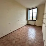 Affitto 3 camera appartamento di 90 m² in Siena