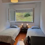 Rent 4 bedroom apartment in Lisbon