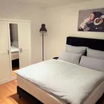 Rent a room of 80 m² in Frankfurt am Main