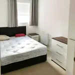 Rent 2 bedroom flat of 63 m² in Chester