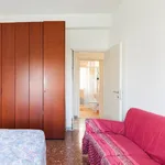 Rent 6 bedroom apartment in Rome