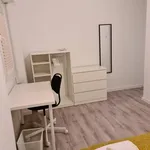 Rent 4 bedroom apartment in Lisbon