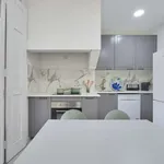 Rent a room in lisbon