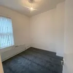 Rent 2 bedroom flat in North West England