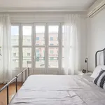 Rent a room in lisbon