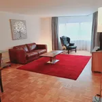 Miete 2 Schlafzimmer wohnung von 1130 m² in Zurich