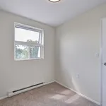 Rent 3 bedroom apartment in New Hamburg, ON