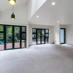 Rent 4 bedroom house in Hillsborough