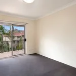 Rent 2 bedroom apartment in Wollongong