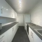 Rent 2 bedroom apartment in Reigate and Banstead