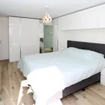 Huur 1 slaapkamer appartement van 93 m² in The Hague