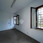 Rent 3 bedroom apartment of 100 m² in Acquanegra sul Chiese