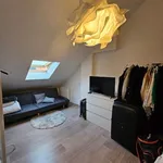  appartement avec 2 chambre(s) en location à Charleroi