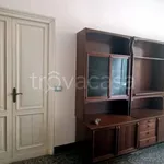 Rent 6 bedroom apartment of 110 m² in Genova