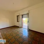 Affitto 5 camera appartamento di 109 m² in Palermo