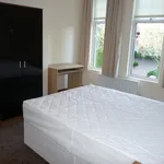 Rent 3 bedroom flat in Belfast