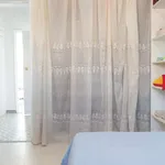 Rent a room of 70 m² in madrid