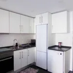 Rent 2 bedroom house of 108 m² in Gavião