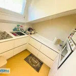 Rent 3 bedroom apartment of 90 m² in Genoa