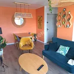 Rent 5 bedroom apartment of 95 m² in REIMS